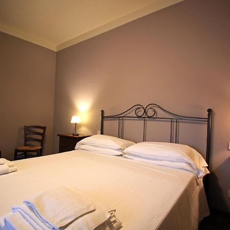 Agriturismo Casale Dello Sparviero 카스텔리나인키안티 외부 사진