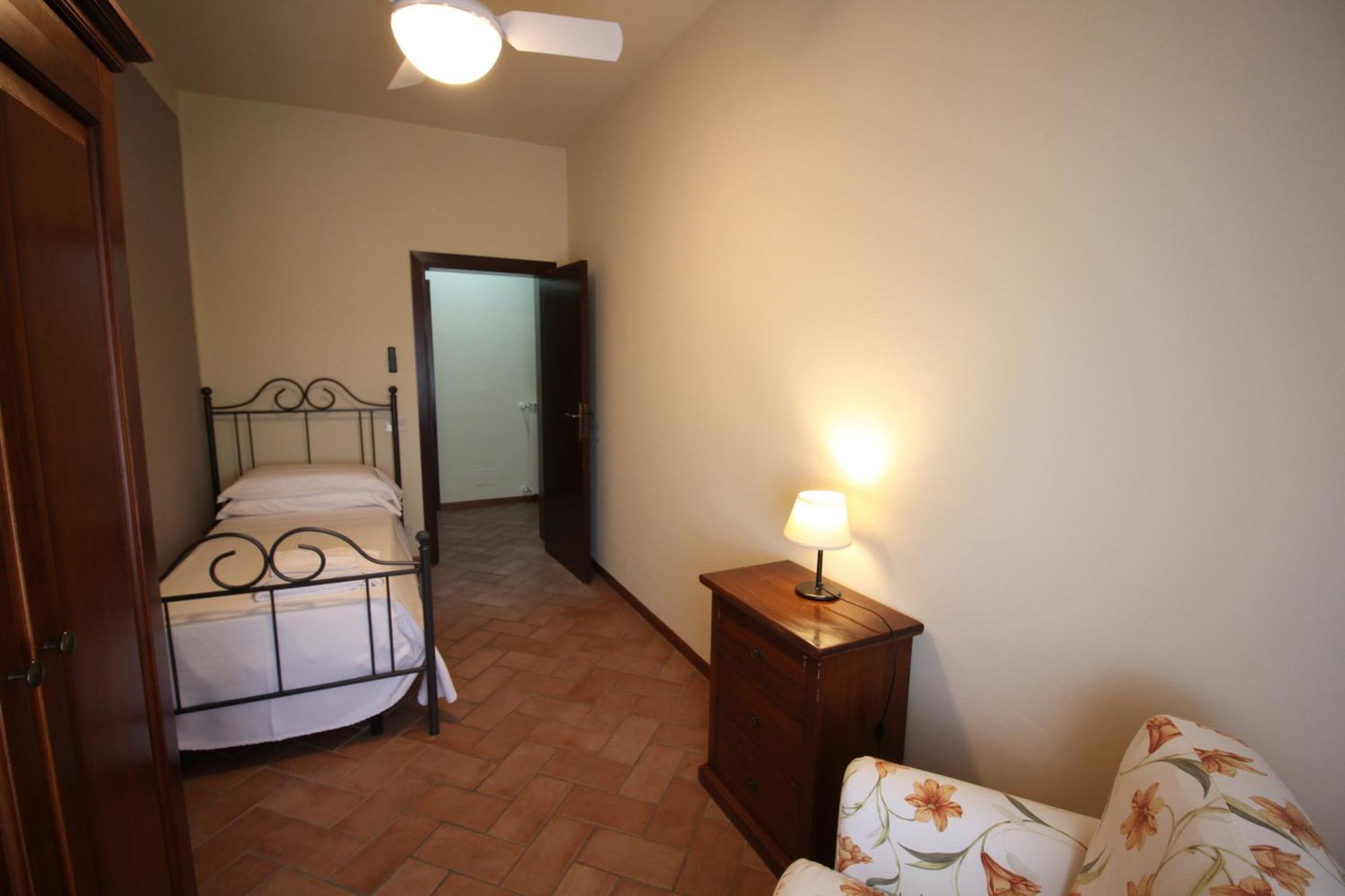Agriturismo Casale Dello Sparviero 카스텔리나인키안티 객실 사진