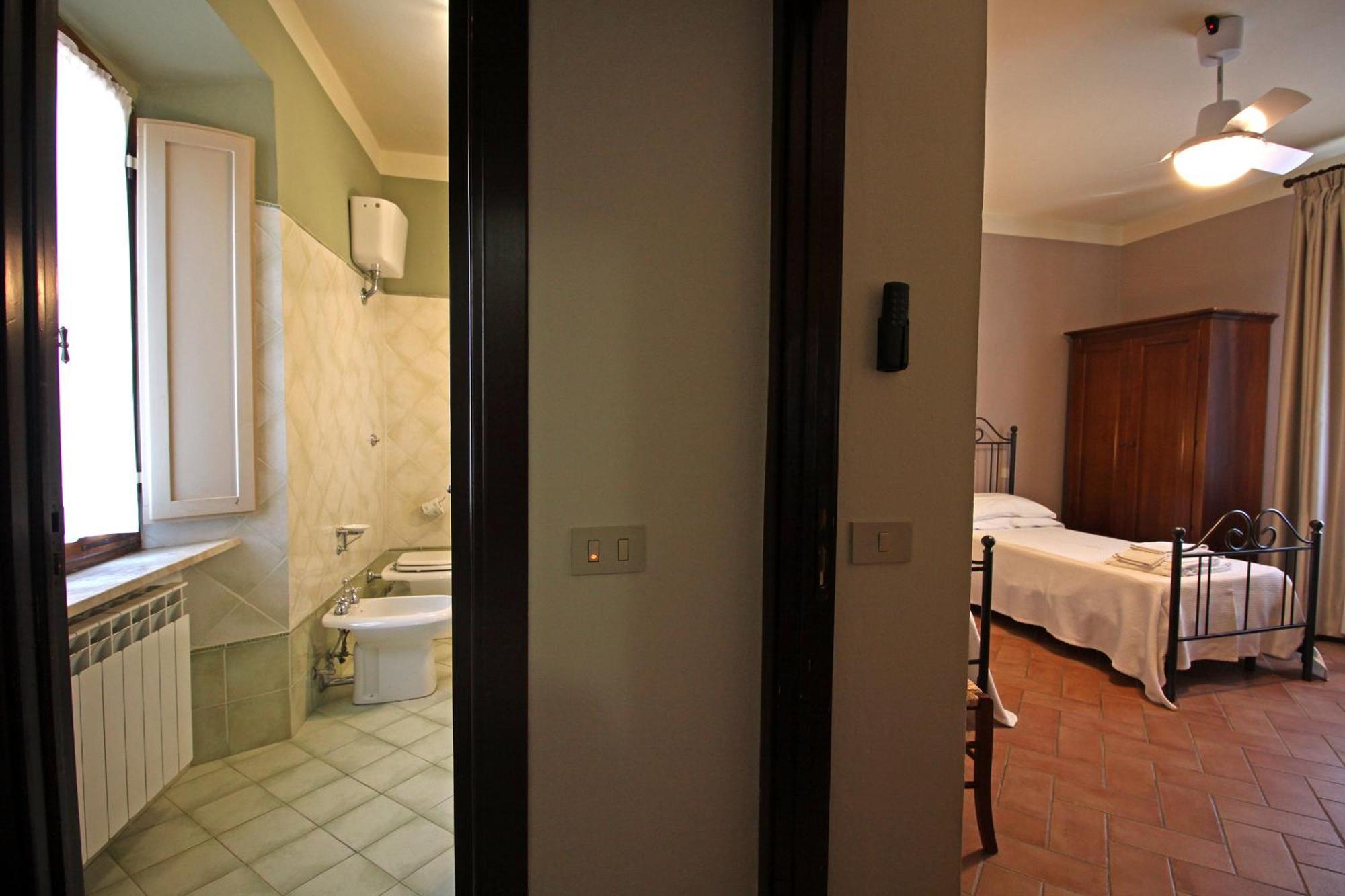 Agriturismo Casale Dello Sparviero 카스텔리나인키안티 외부 사진